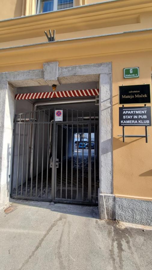 Stay In Pub Kamera Klub Apatment-City Center Lubiana Esterno foto