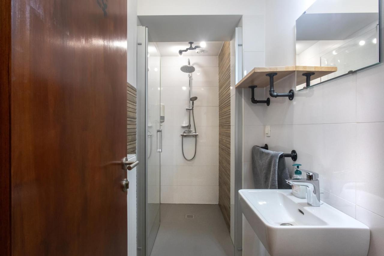 Stay In Pub Kamera Klub Apatment-City Center Lubiana Esterno foto